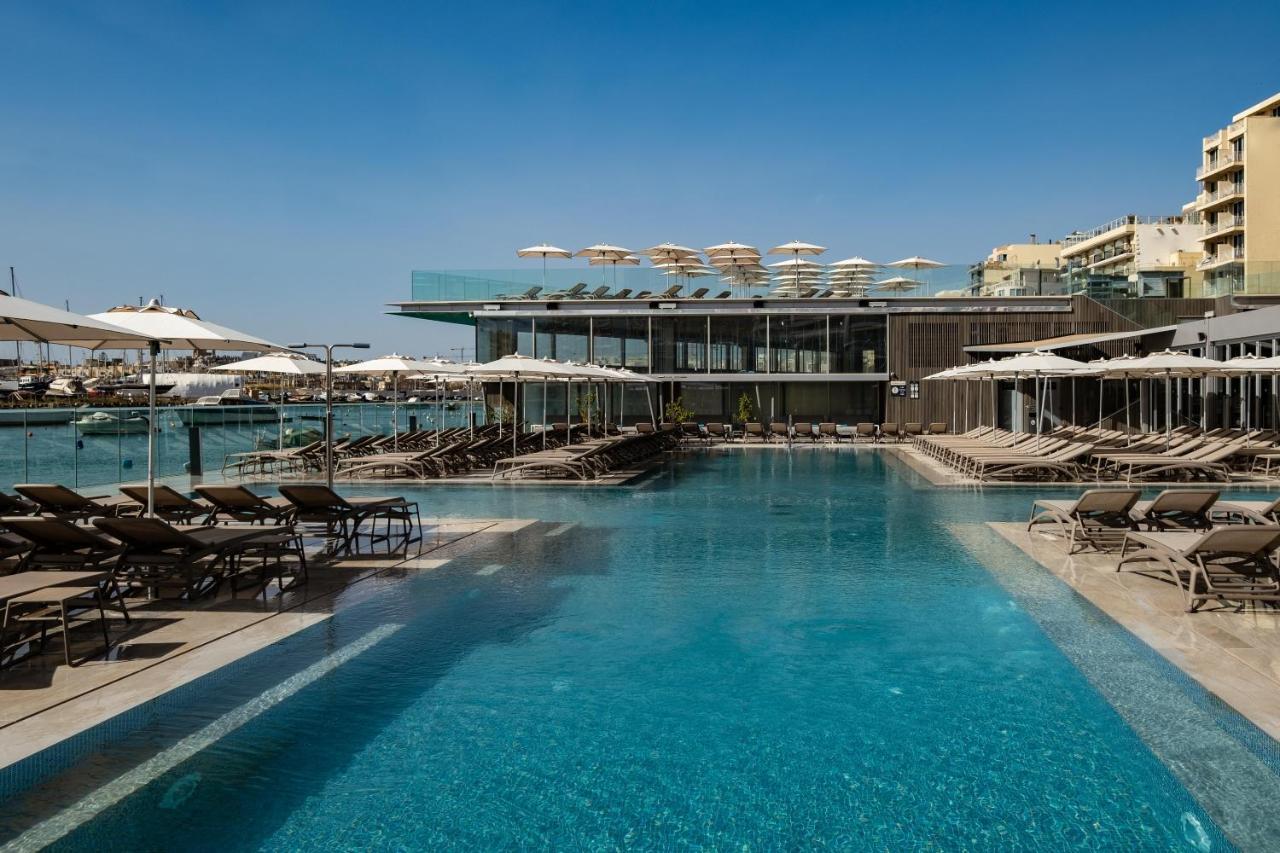 Strand Suites By Neu Collective Gzira Exteriér fotografie