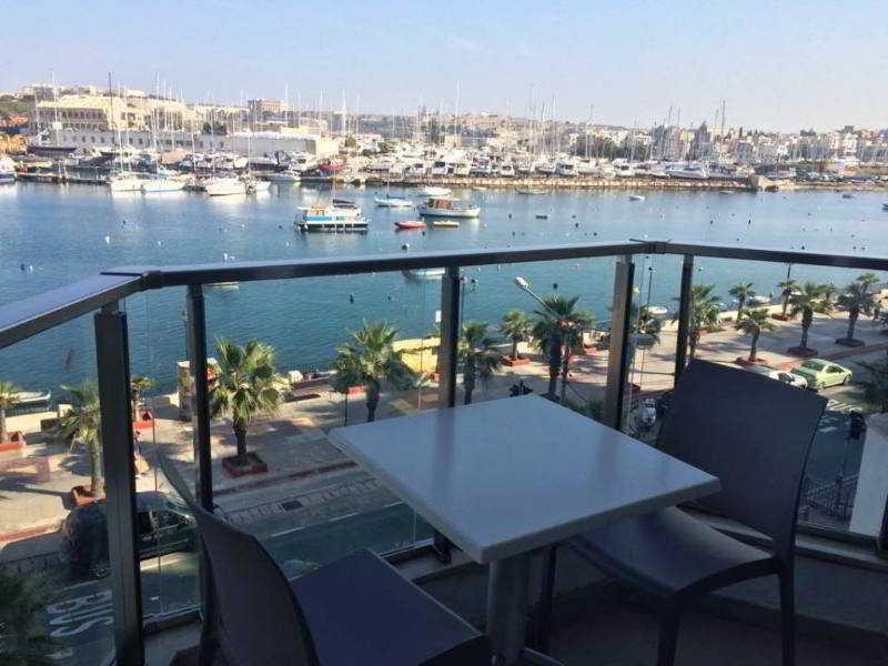 Strand Suites By Neu Collective Gzira Exteriér fotografie